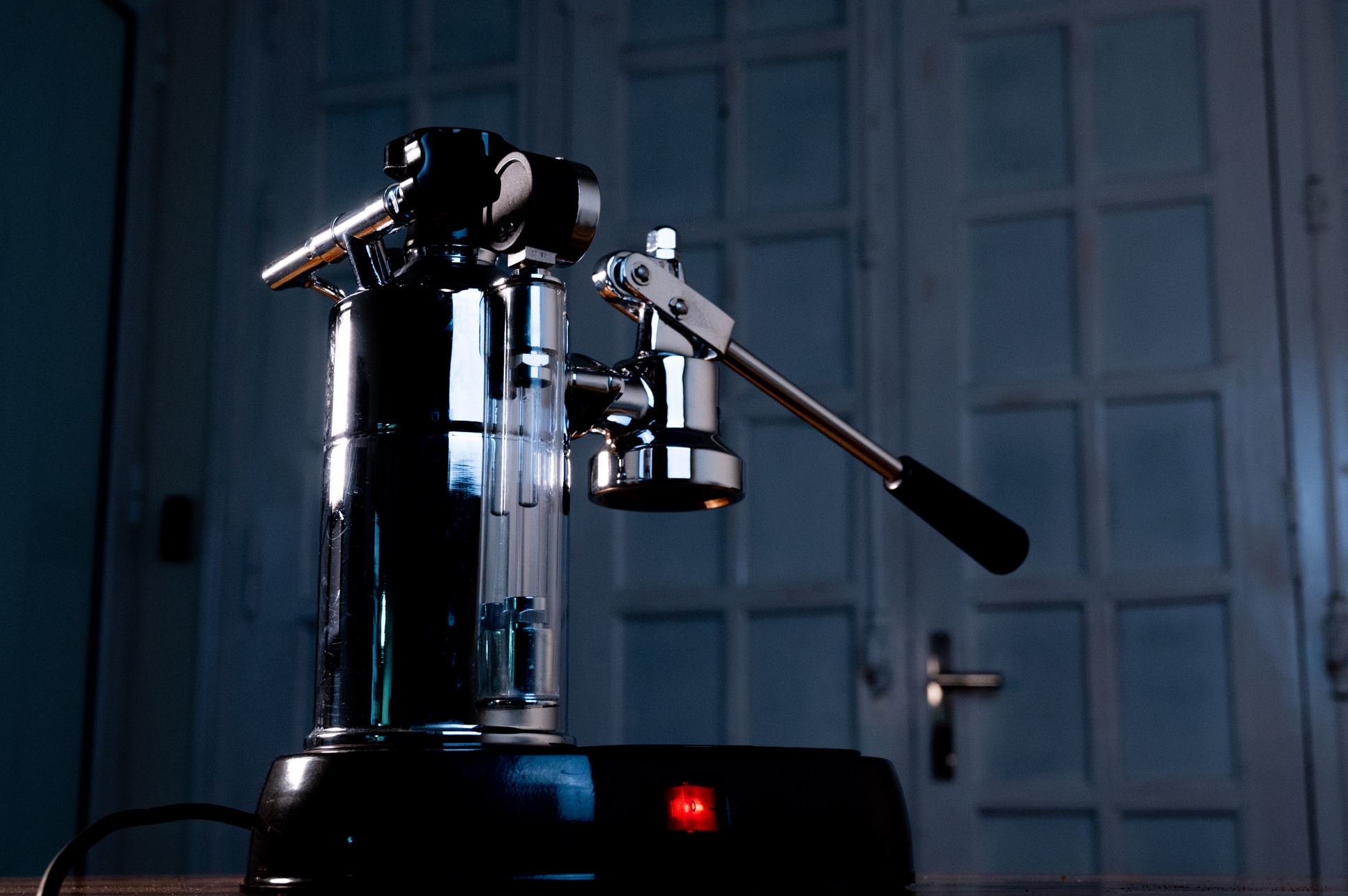 La Pavoni Professional PBB-16 Espresso Machine: A Classic Beauty with Impressive Performance